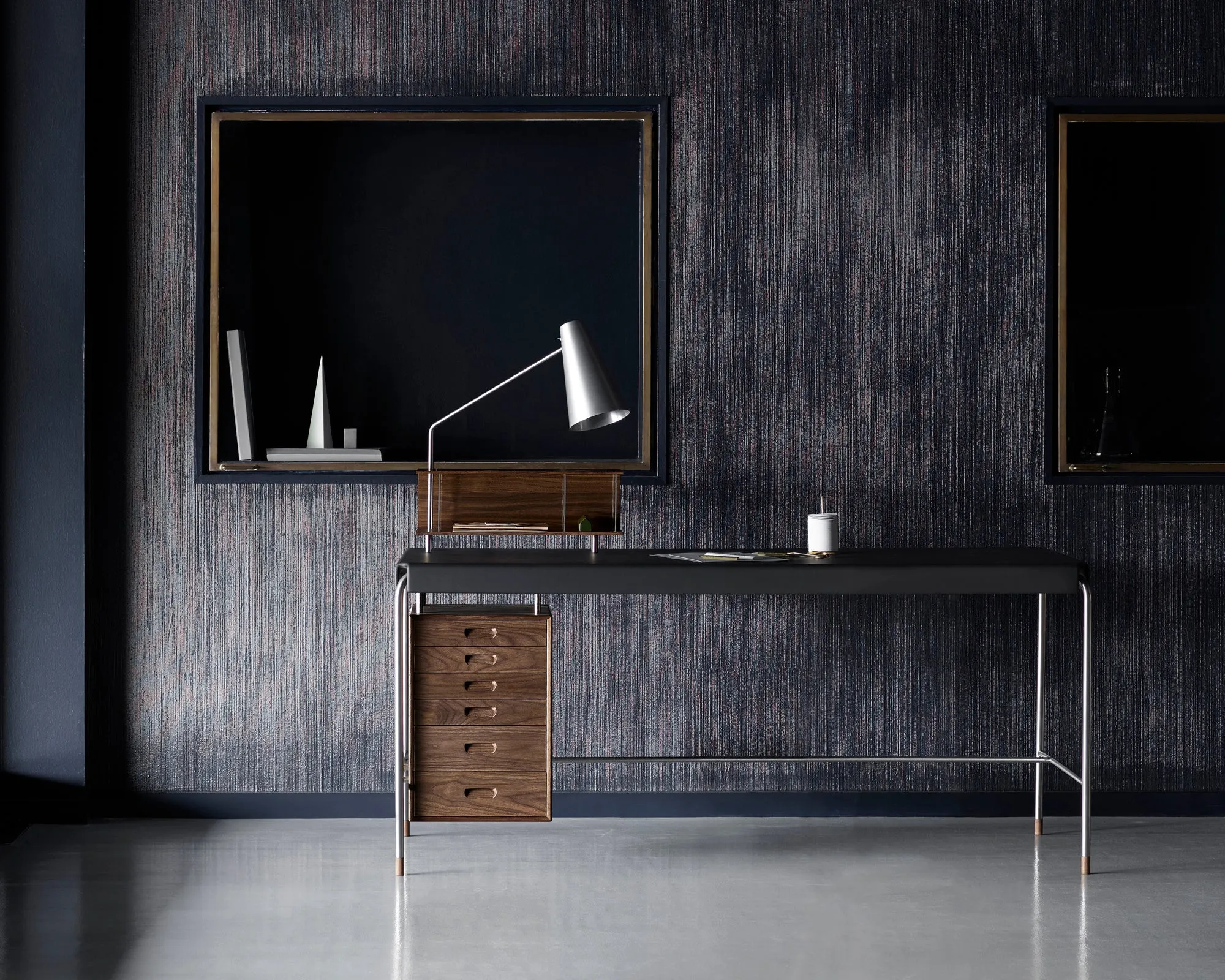 AJ52 Society Table 160x70