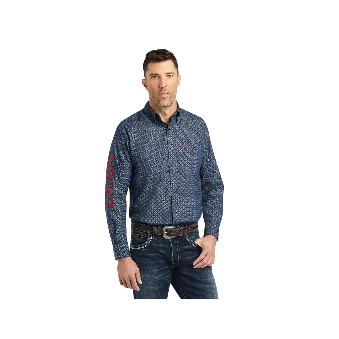 Ariat Men's Team Logo Cassius Button Up Blue Chambray Shirt