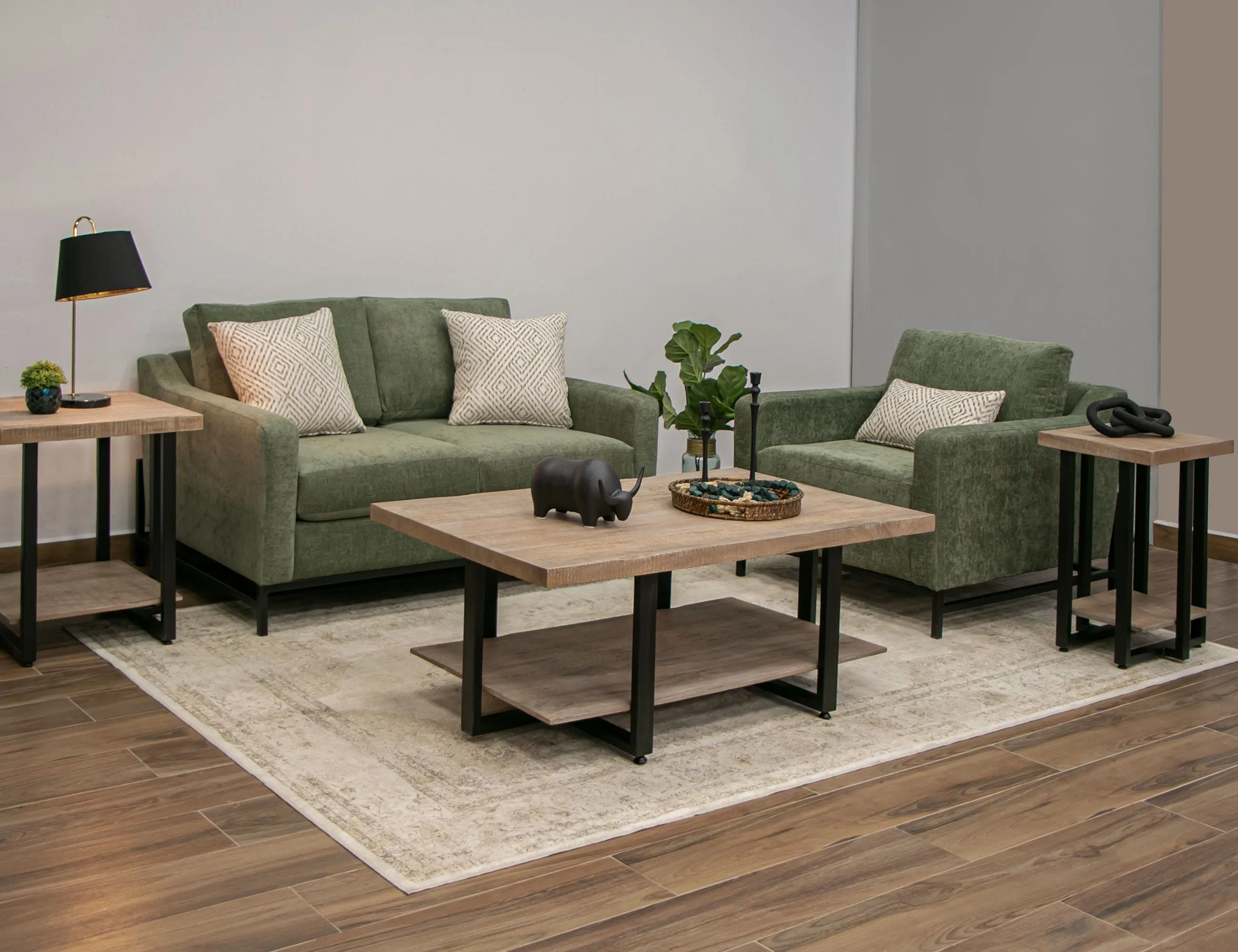 Maison - Arm Chair