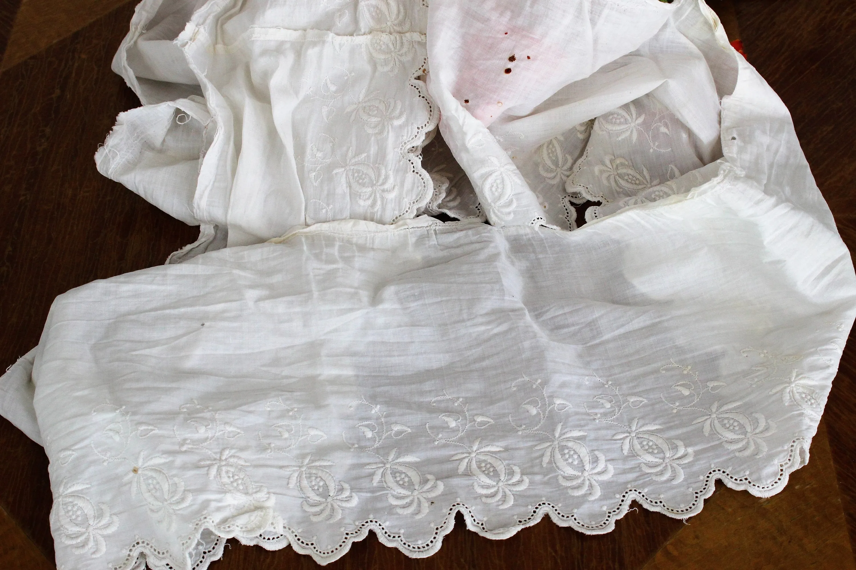 Vintage Victorian Edwardian White Wide Embroidered Lace